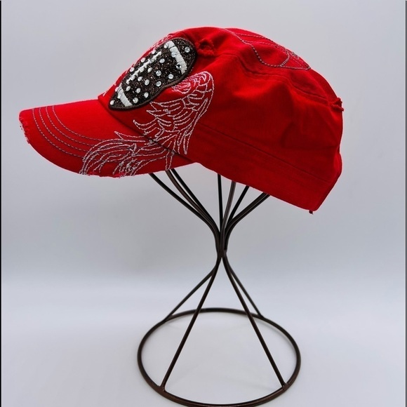 PITBULL WOMENS RED BALL CAP WITH FOOTBALL EMBROIDERY - Picture 2 of 8